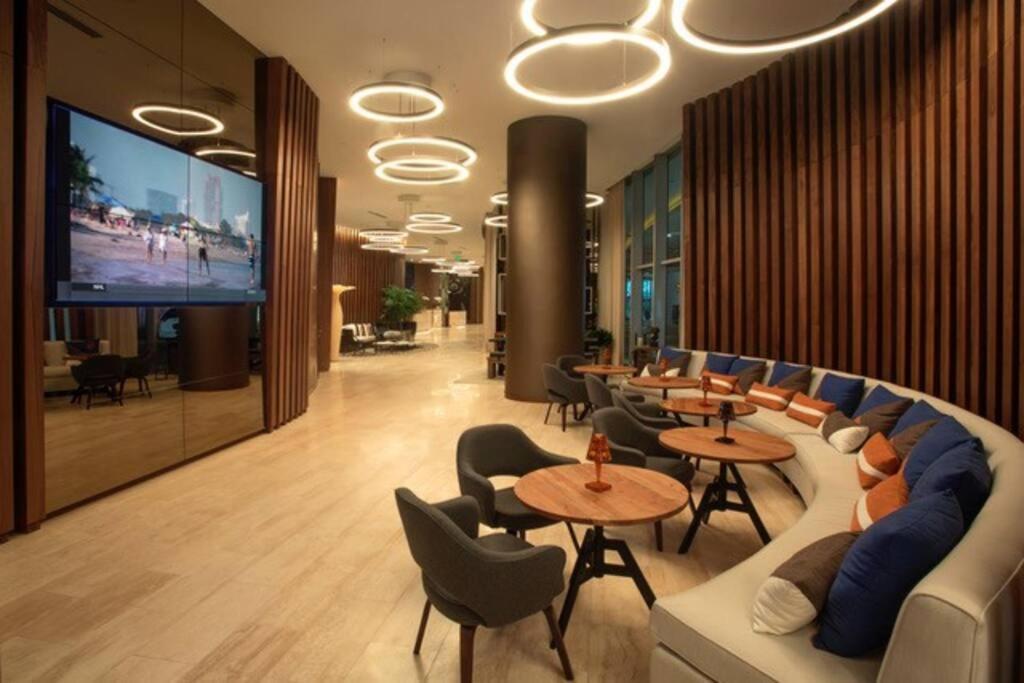1bd Lyfe With Views Appartement